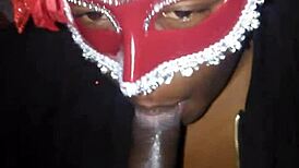 Ootko koskaan imenyt jättikyrpää twerkatessasi tuota paksua perseä?