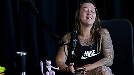 safada performs sensual stripper showing breasts in intriguing interview