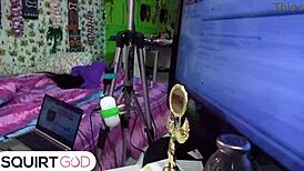 Siri Dahl Rides Dan Hard