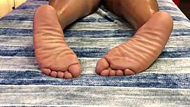 i had so much fun with this sexy chocolate queen i made her melt i gave her a massage and spread her sexy thick black ass check out my other videos