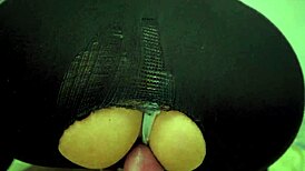 i helped her wit the photos n then fucked her