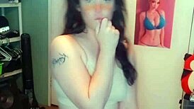 Catherine Grey Twerks Her Big Ass On Snapchat