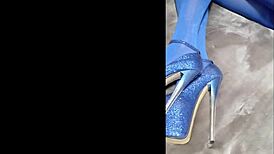 Wow, this milf has a perfect body in pantyhose and eight-inch heels.