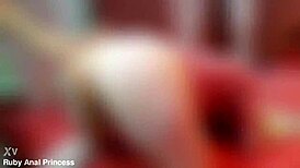 Deixei o meu marido comer a minha melhor amiga adorei ver o cuzinho dela arrombado