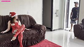 fiz uma surpresa de natal para meu marido e ele mim enguinorou e para esquecer dele fudi gostoso com o filho dele