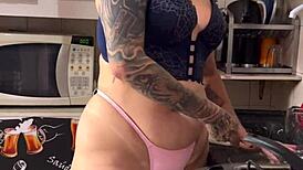 i leaked this brazilian tv star's huge ass and wet pussy video