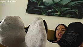 discovering if you're into stinky socks in german femdom
