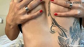 i love spreading myself while on camera