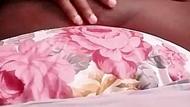 En-chan Boldly Teaches Three Fingers Technique in Part 2