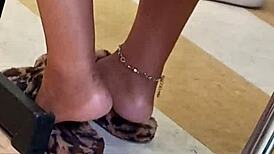 ebony teen 18+ lightskin soles candid