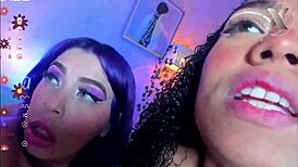 dare you to fuck my pussy with that dildo