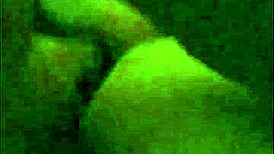 Sleduju ty milenky jak se vlhnou a nadržují, tak to je sexy