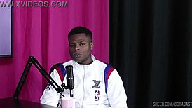 Se Will Mastro ydmyge Bruna Carlos i sheer rød fetish