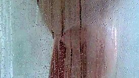 butt bouncing in shower