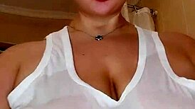 Natural Huge Tits Outfits