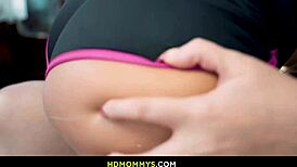 vanna seduces lauren into steamy lesbian sex