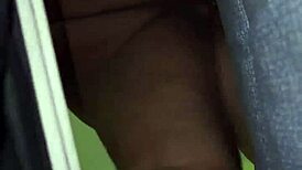 uhh, minha madrasta traidora no telefone enquanto a gente fode