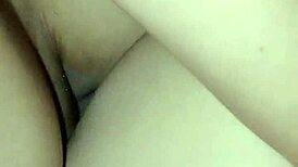 Asian beauty uses her armpit for a steamy cum finish in homemade clip. Isn’t that oddly hot?