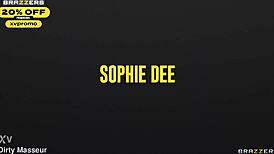 this squirting threesome features adriana chechik riley reid sophie dee