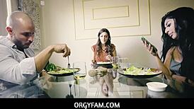 Roxanne Binky Beaz In Sorority Orgy!