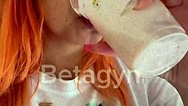 Sexo anal com gozada dentro with young 18+ redhead.