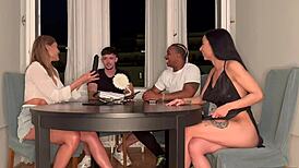 Masa oyunu gecemiz arkadaşlarla vahşi orgiye dönüşmüş müydü?