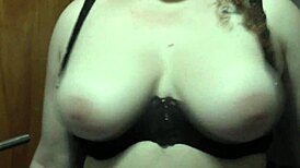 Getting a sensual massage on those big tits! 😍