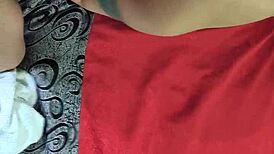 Violet comel goyang hisap doggystyle membongkok