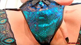 busty mature red xxx soaks her pussy and cums hard!!