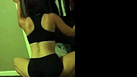 White Girl Shaking Fit Booty Twerk