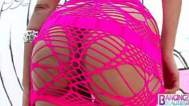 Looking deep inside hot blonde mom julia anns asshole.