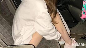 Young slut fucks lover in car