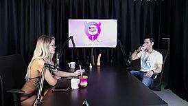 The blonde felt hot and took off her clothes after the guest said he freed a woman in the swing house. It was a glamorous see-through moment with Brazilian swingers.