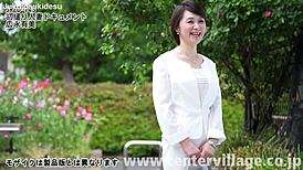 Asian wife creampied in cheating squirting session