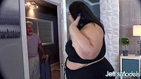 big ass bbw crystal blue feels intense pleasure from masseur's toys and fingers