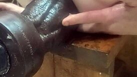 Huge Hankeys Dildos On Fucking Machine