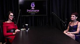 Annie Clementine fucks in cemetery after oral! 😈