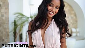 Beautiful Babe Putri Cinta Exposes Tanned Gorgeous Body