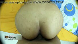 Hermanastro masturbating frente a morena hermanastra culona brithany turns into sexo