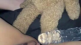 Saudi teen 18+ fucks glass dildo in LA