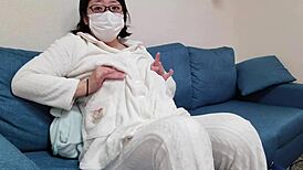 a frustrated housewife masturbates in a nasty way, doesn't she?