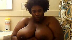 Indiana Woman Goddess Plays with Her Self in Mature BBW Style
