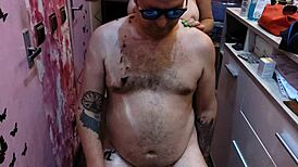 Barber Babe Showcases Her Perfect Natural Tits