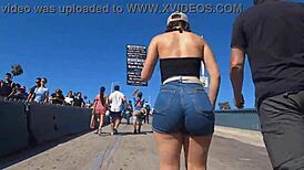 Caught a candid view of that big ass in tight shorts outdoors