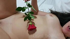 Metendo Uma Flor No Meu Cu Ficou Mt Linda