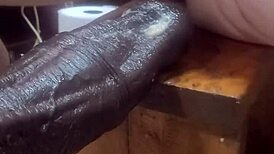 Huge Hankeys Dildos On Fucking Machine