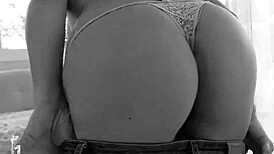 Lady ana endures double fisting and intense pussy orgasm