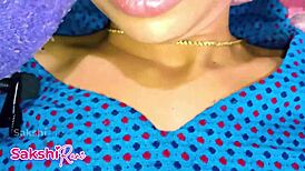 น้องสาวแท้โดนพี่ชายแท้เย็ดหีแบบใกล้ชิดพร้อมครางและสควีร์ติ้งรุนแรง