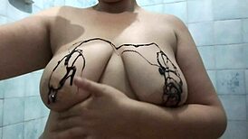 Me masturbating covered in chocolate until finishing