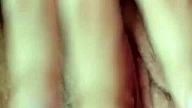 so horny fingering this wet pussy with my finger deep inside 😍